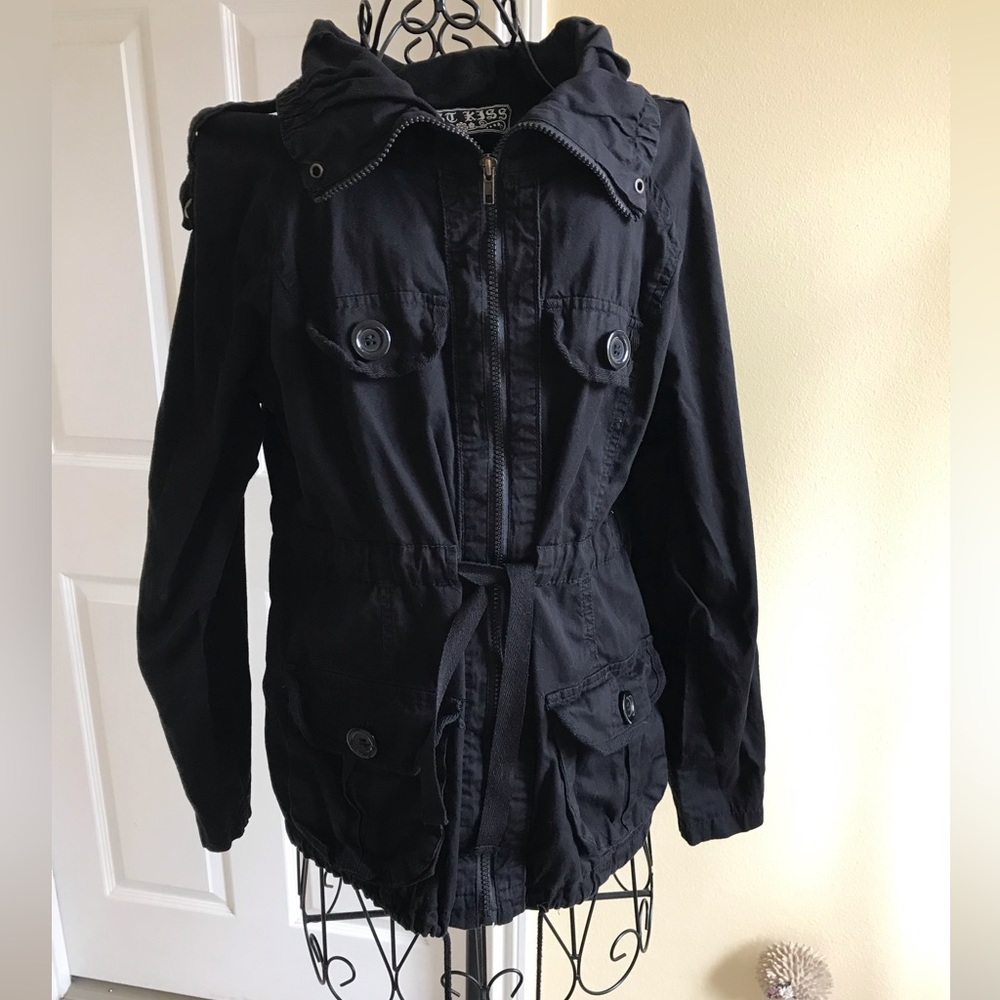 Last Kiss Cargo Jacket Black w/Zipper Closure & Pockets Large Drawstring waist